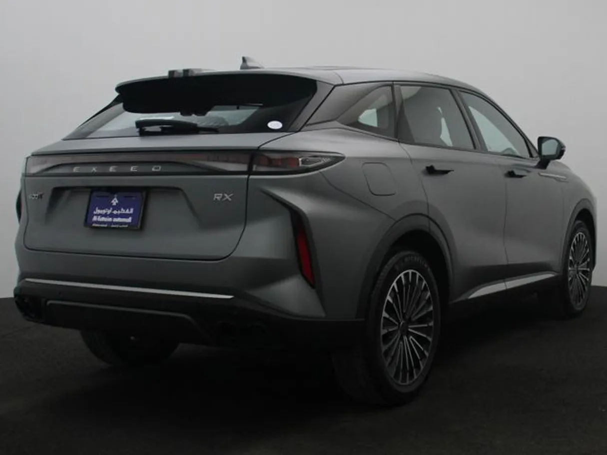 Car image 2