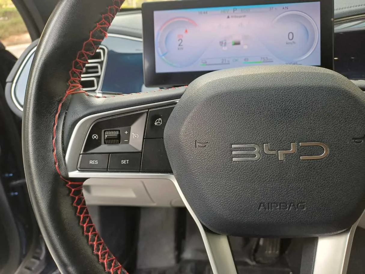 Car image 21