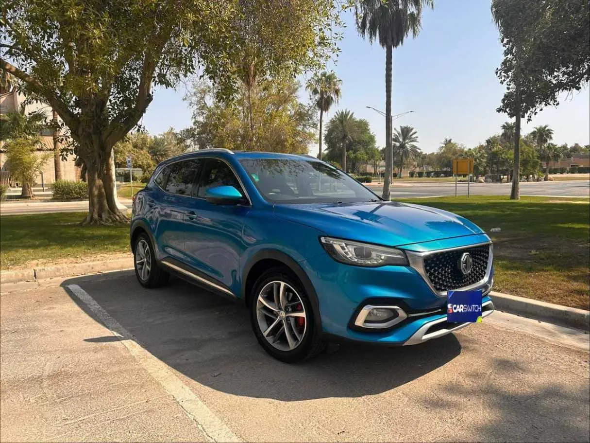 Car image 3