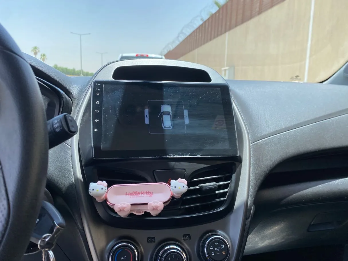 Car image 15