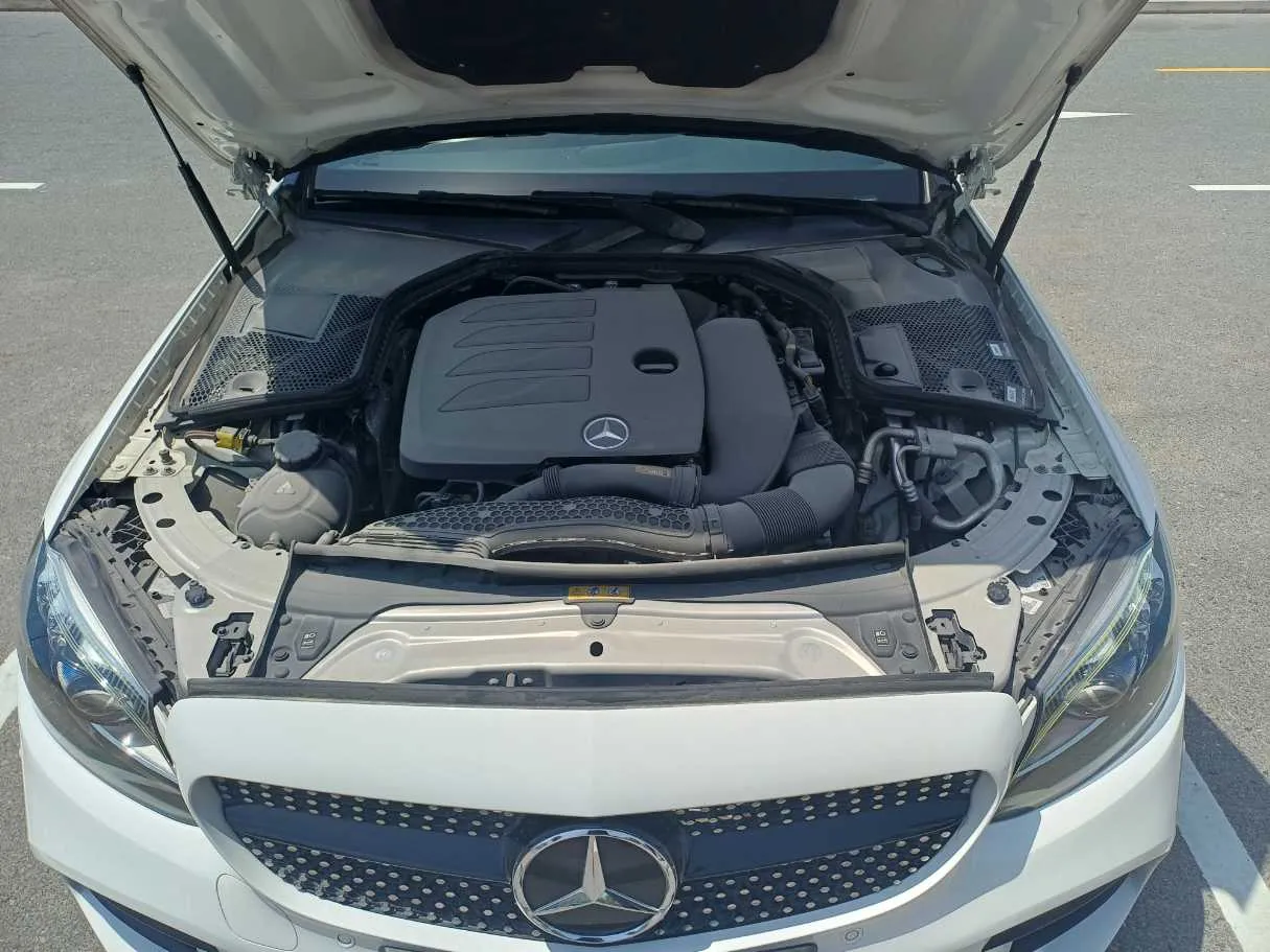 Car image 23