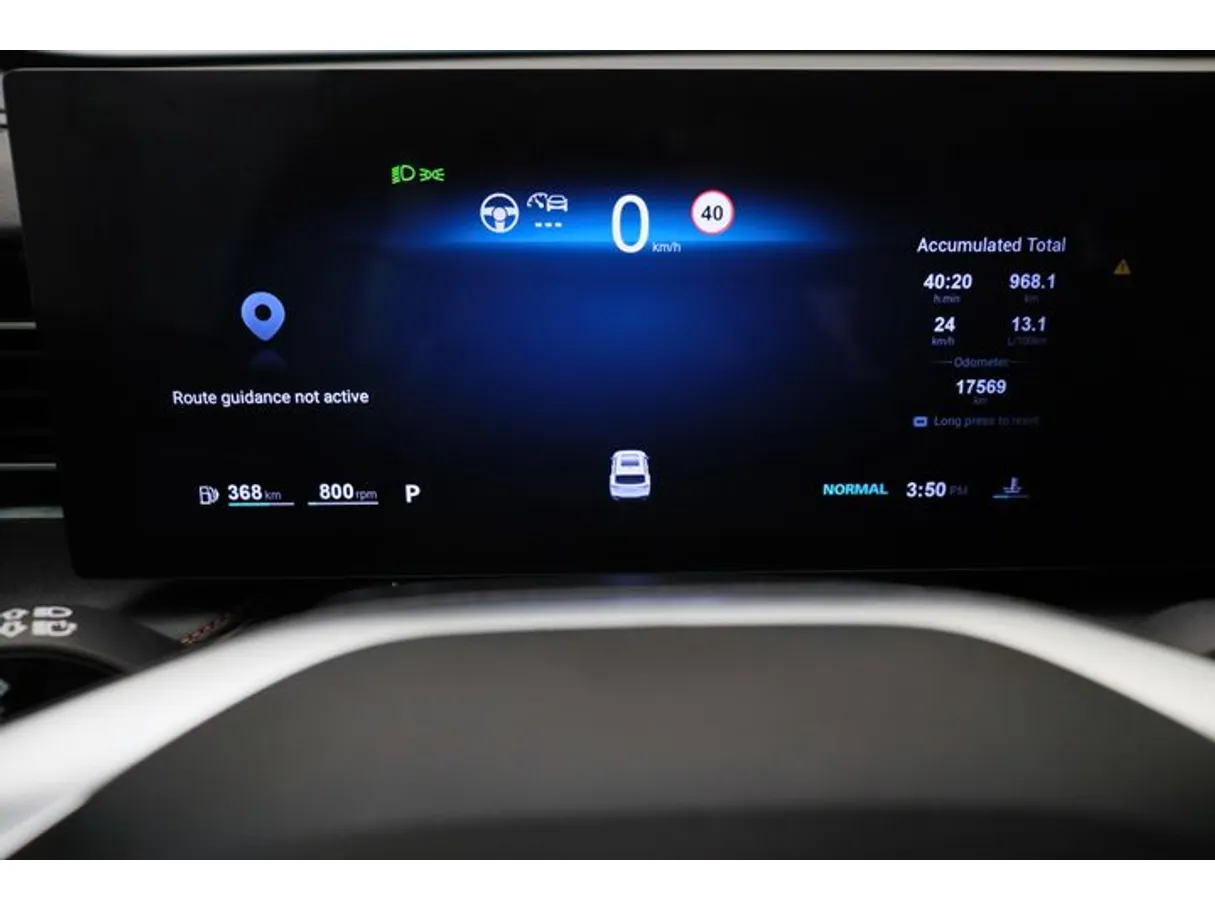 Car image 6