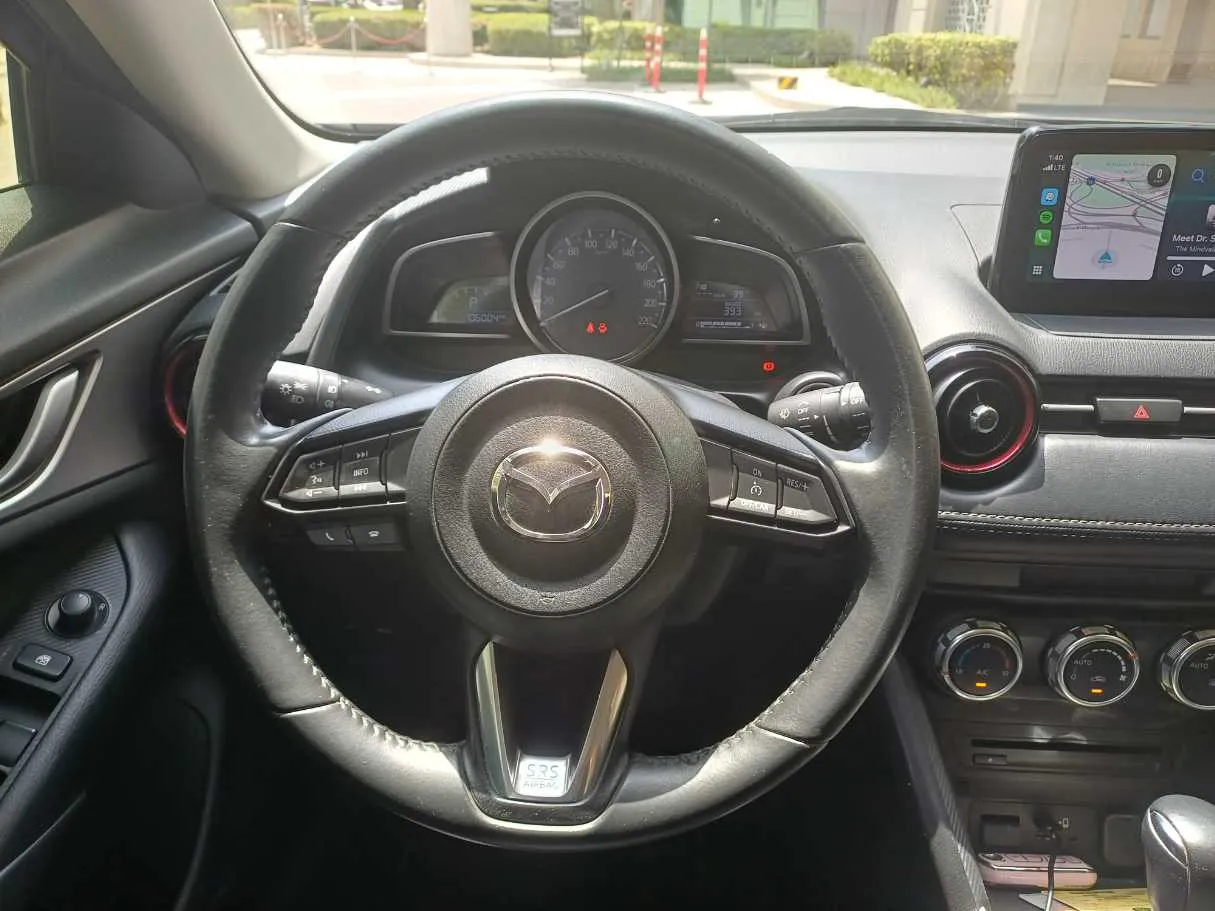 Car image 17