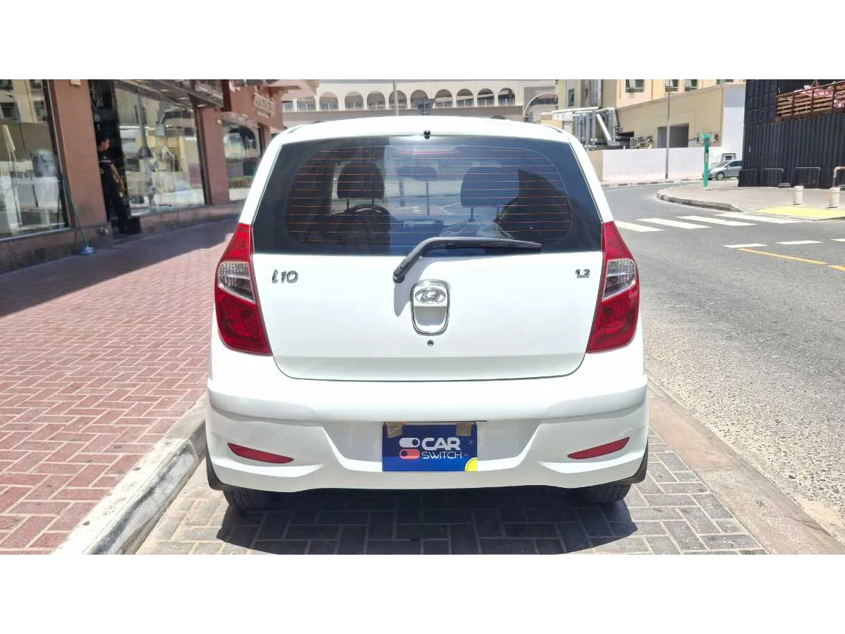 Car image 6