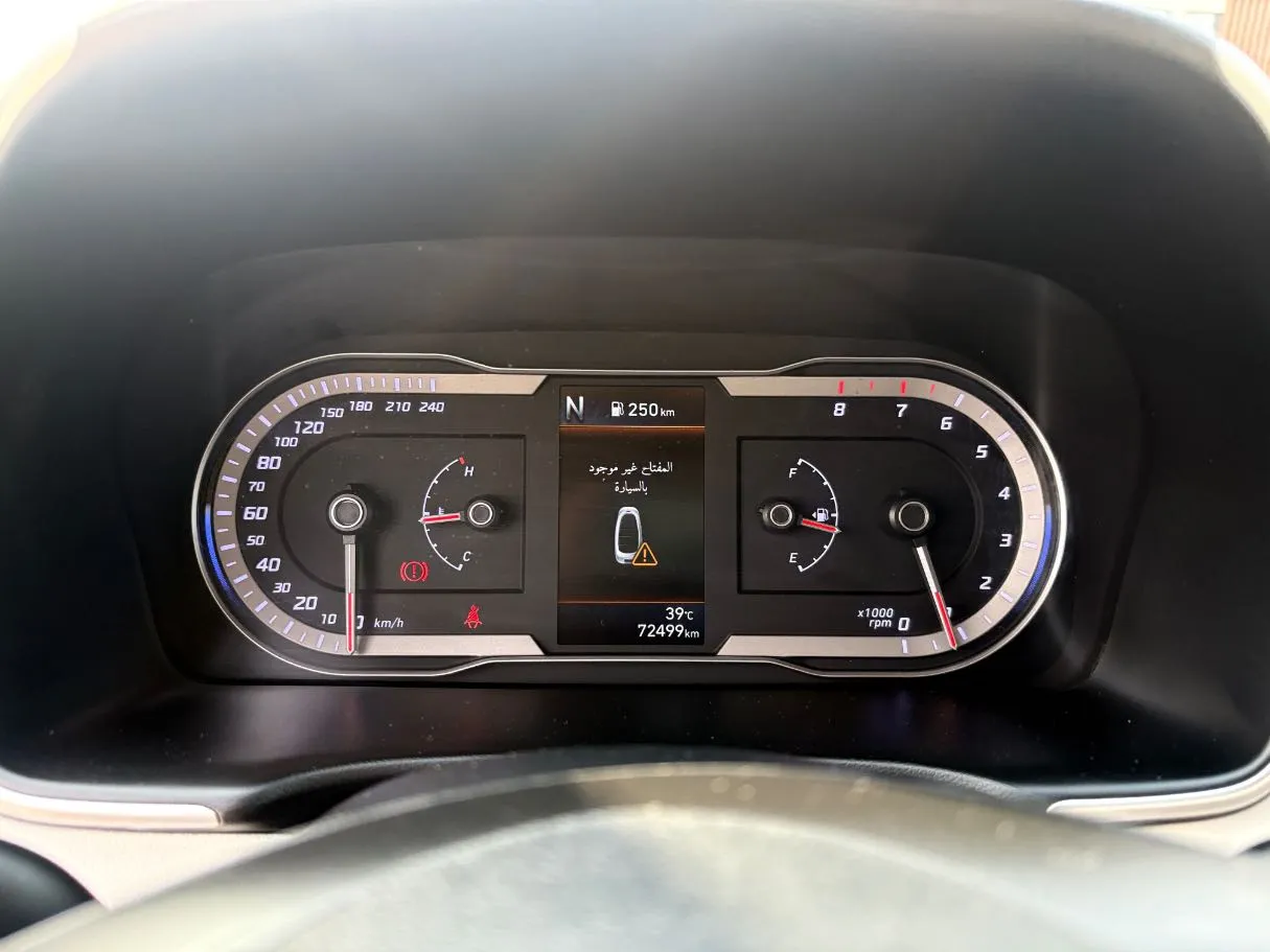 Car image 23