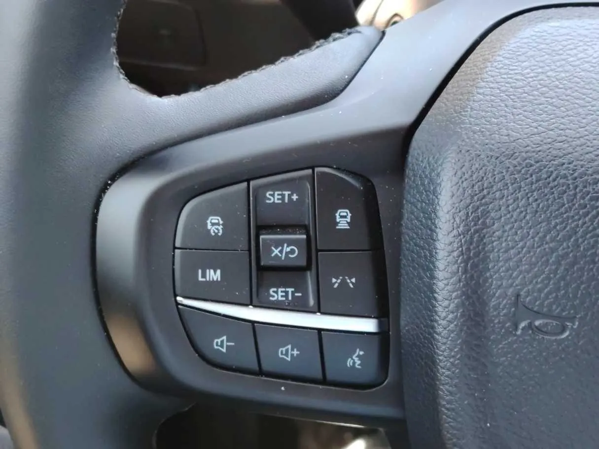 Car image 42