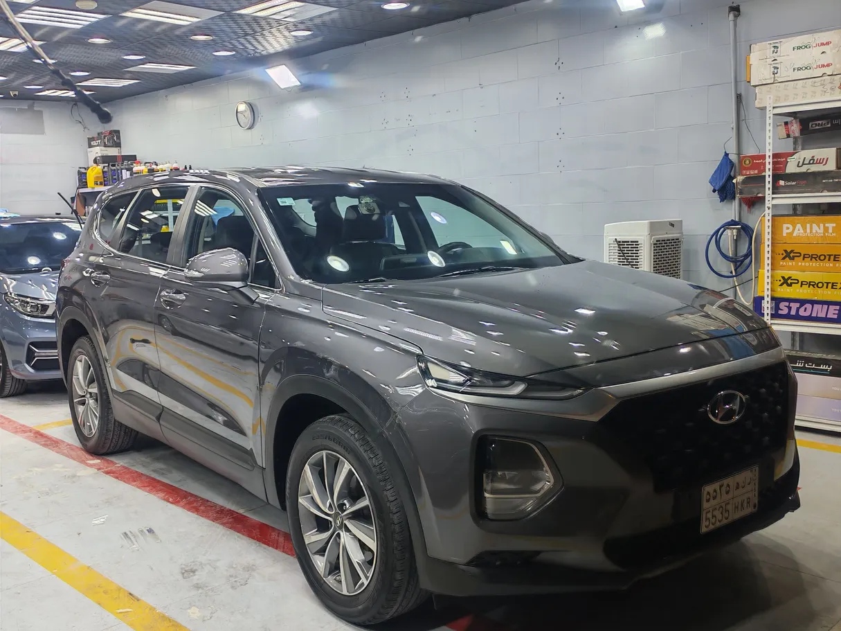 Car image 7
