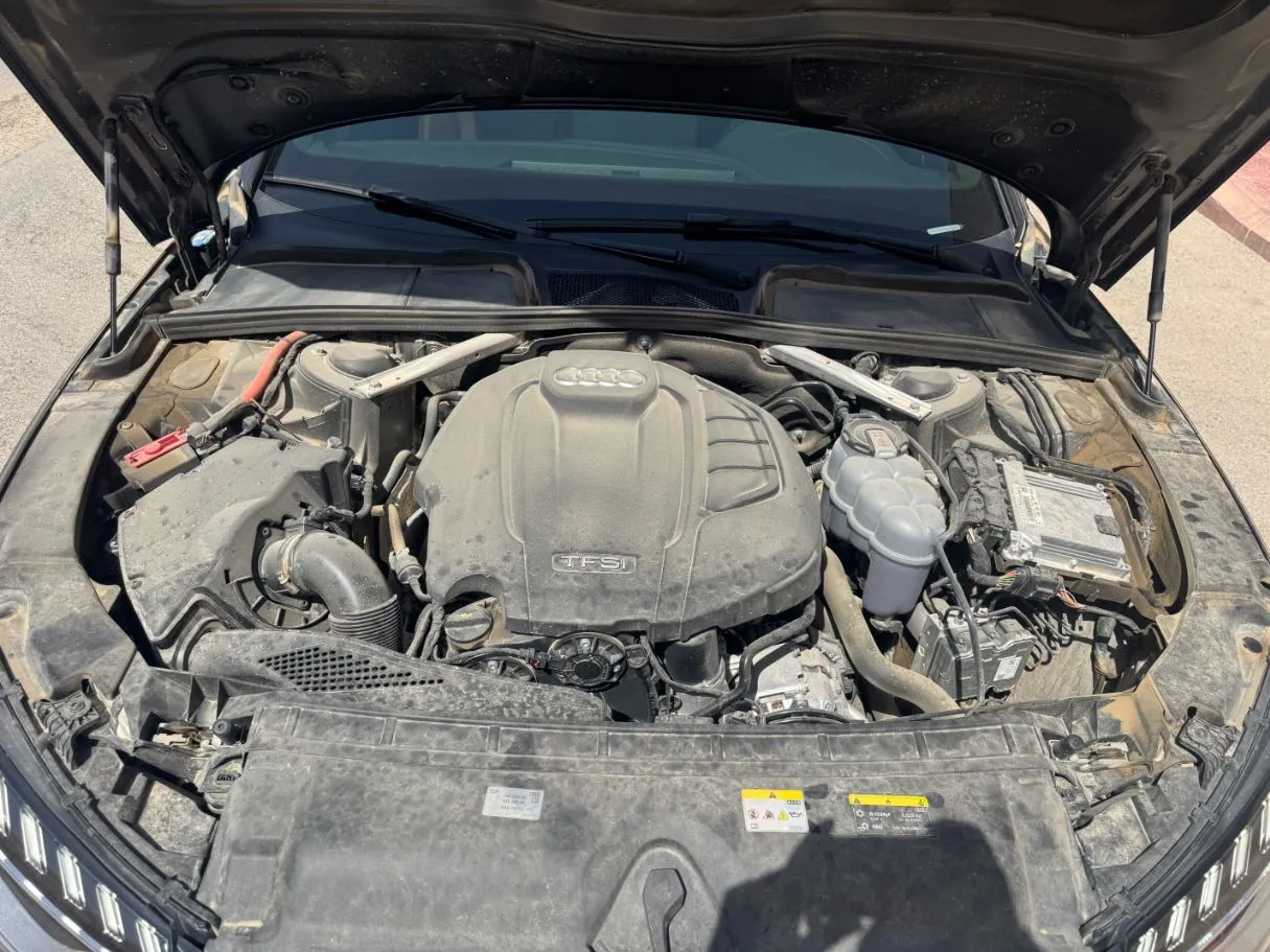 Car image 22