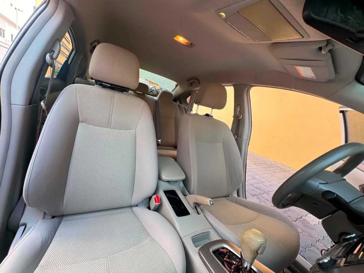 Car image 28