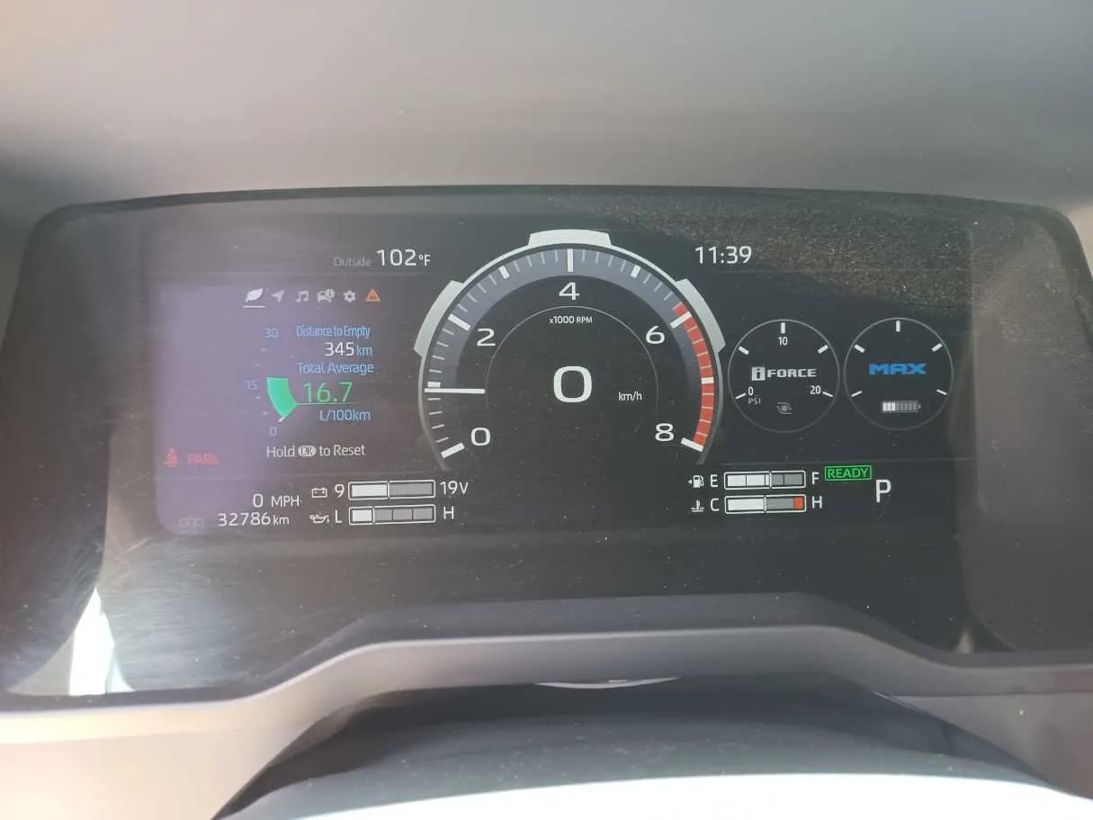 Car image 22