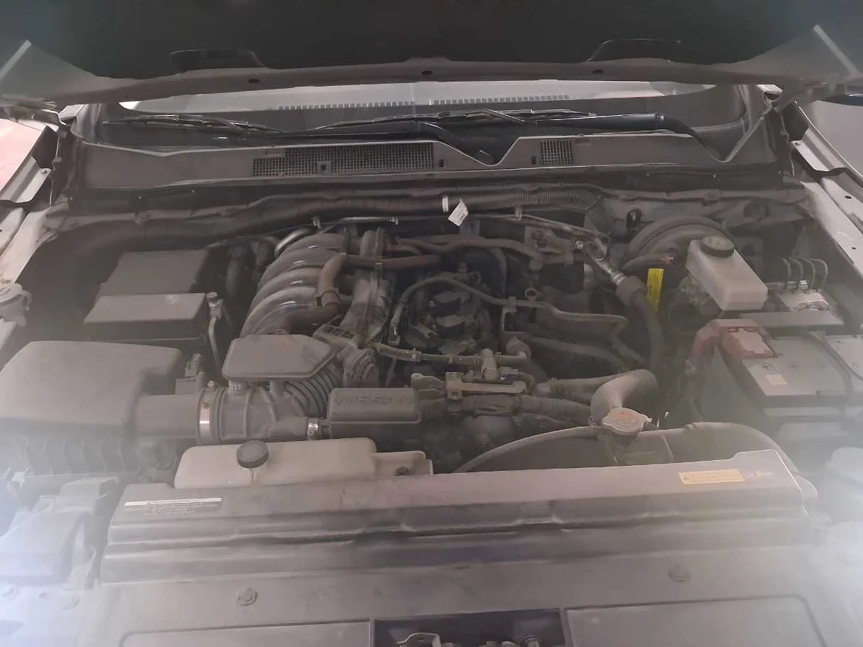 Car image 21