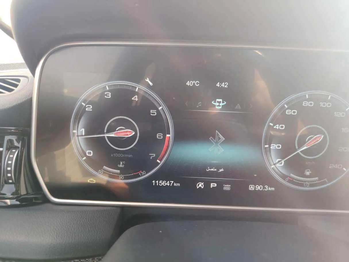 Car image 22