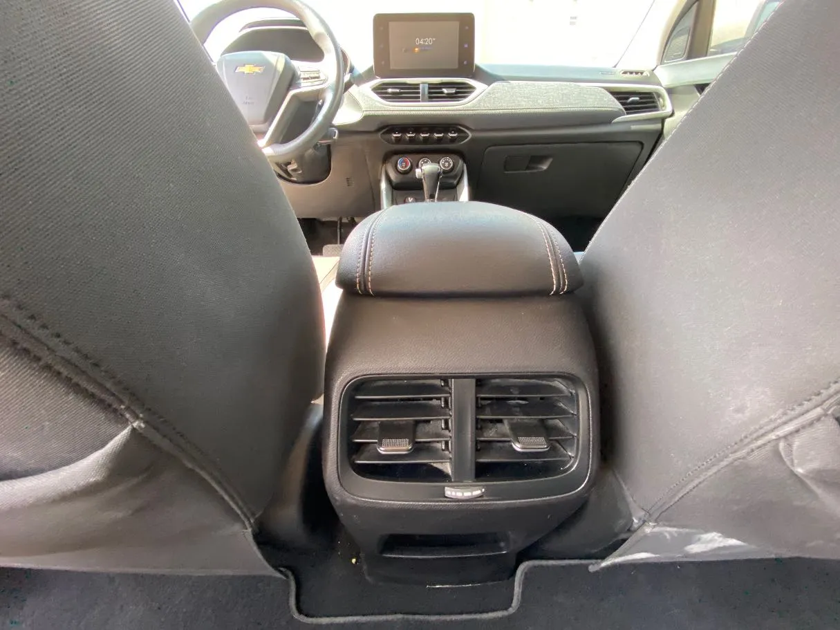 Car image 22