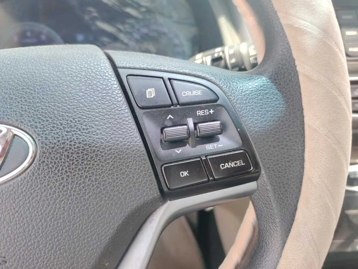 Car image 43