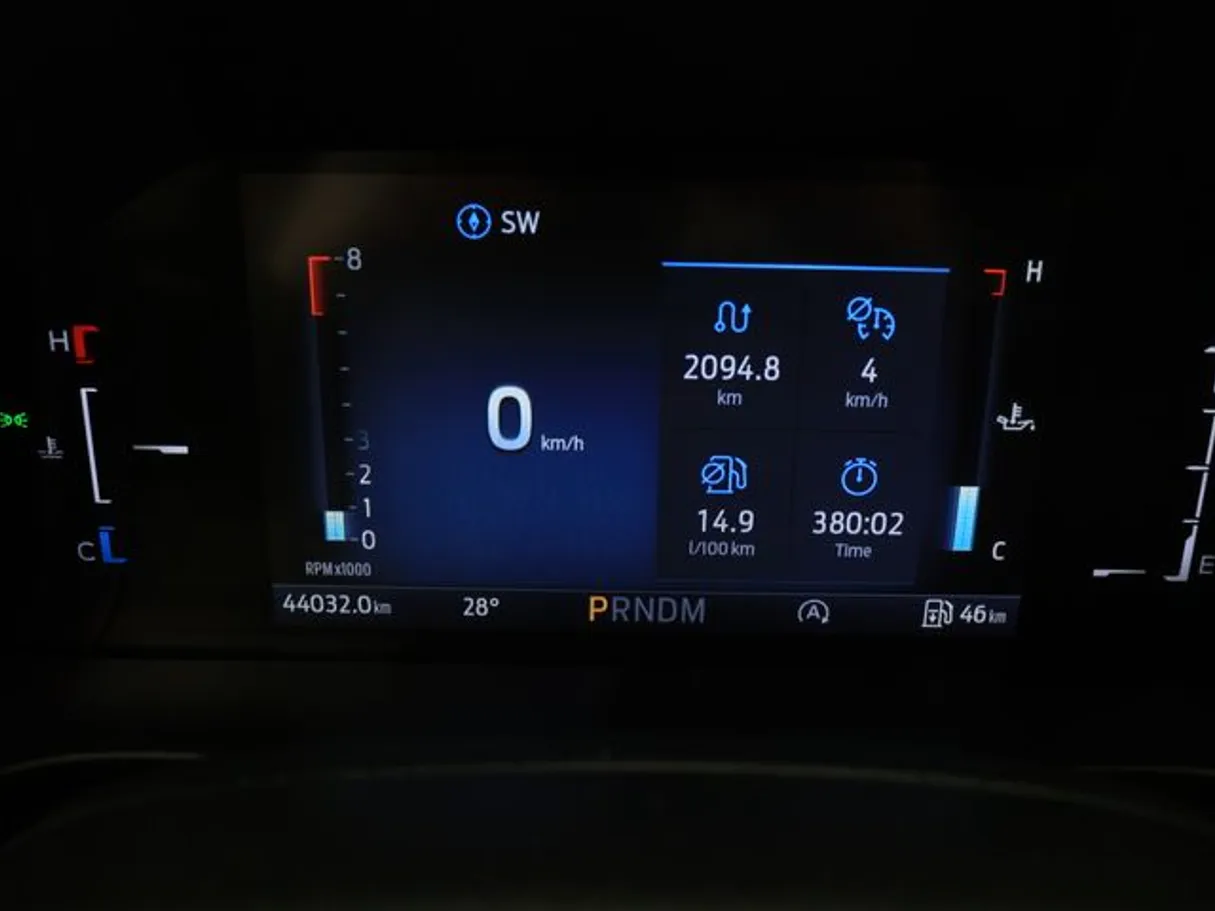Car image 6