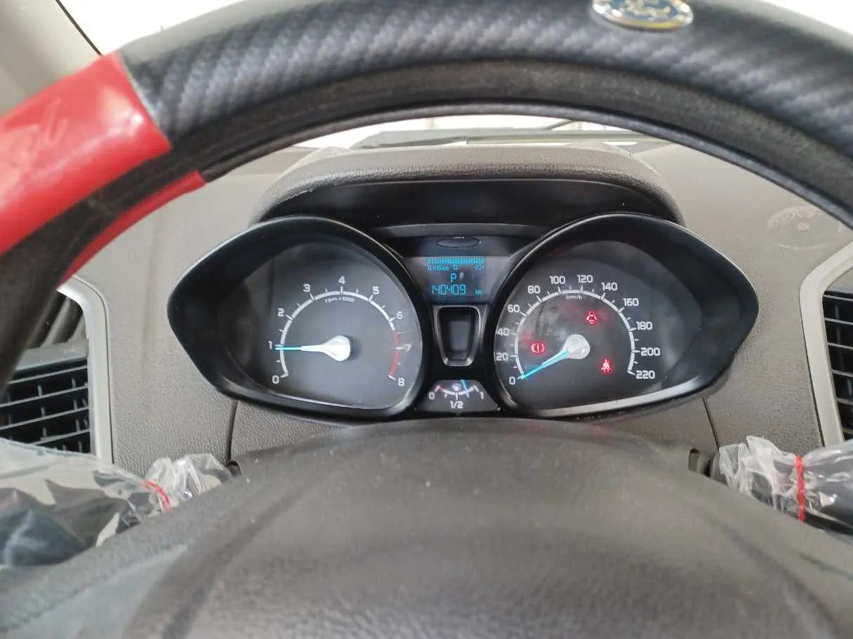 Car image 17