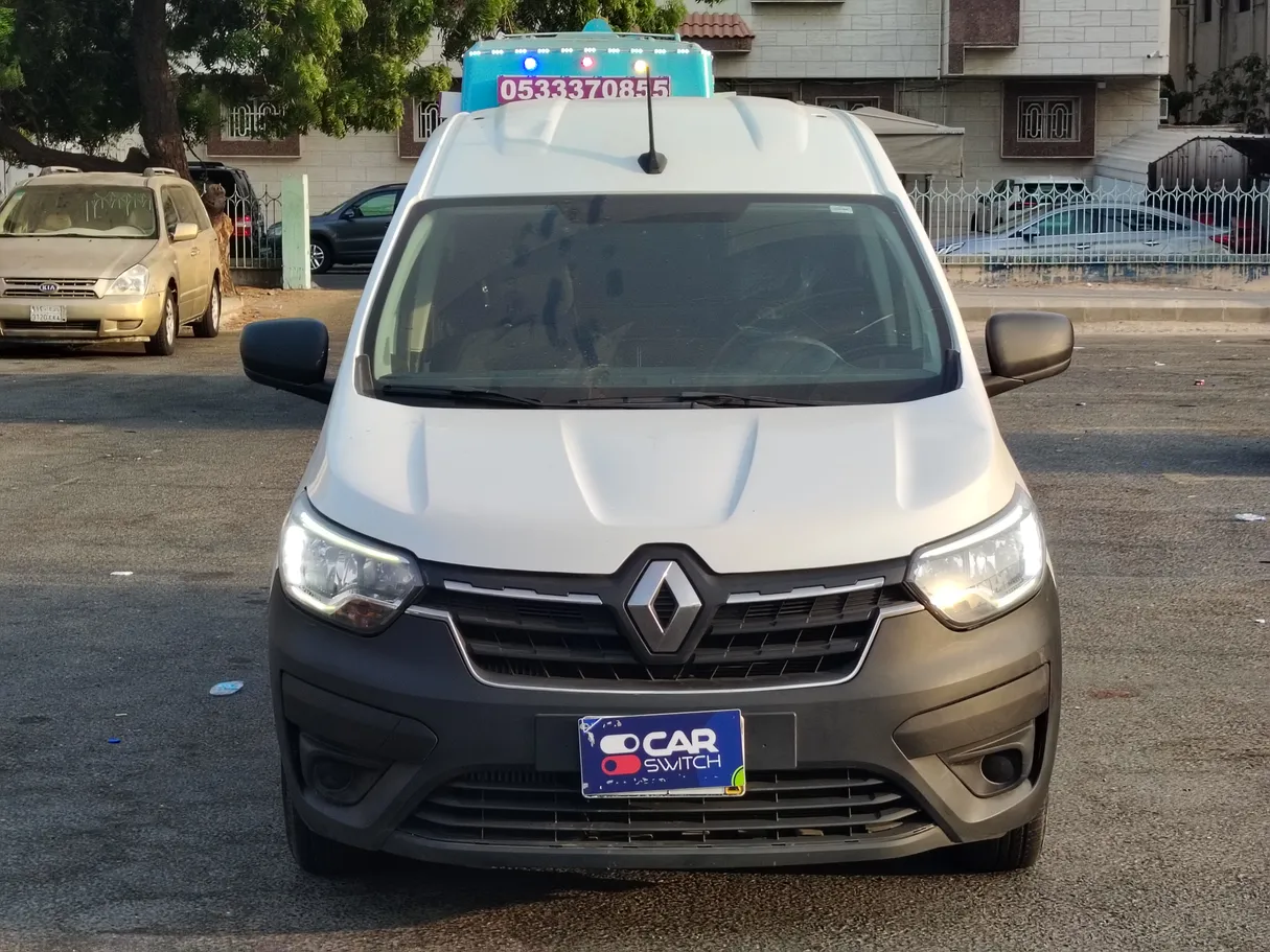 Car image 2