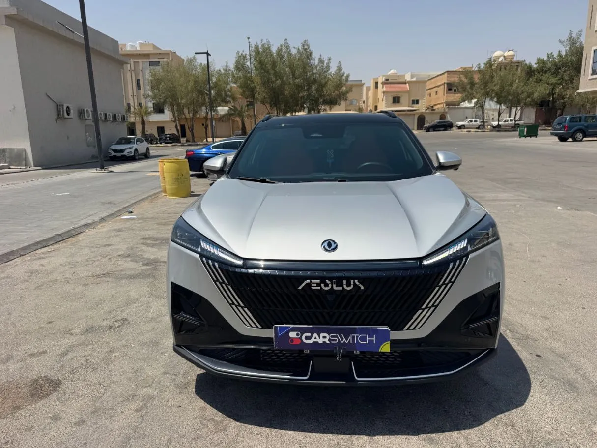 Car image 2
