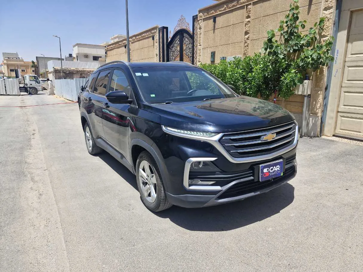Car image 3