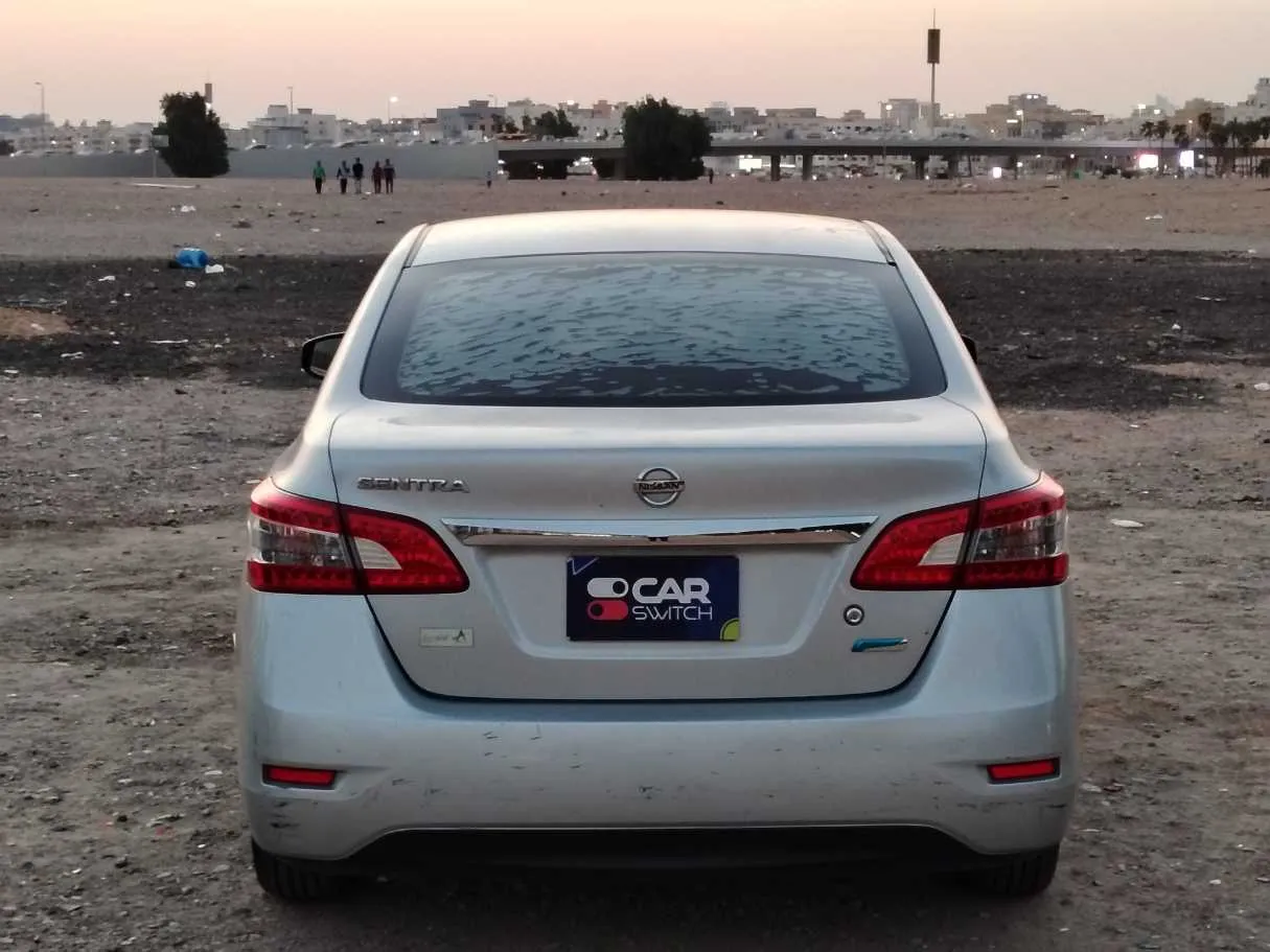 Car image 6