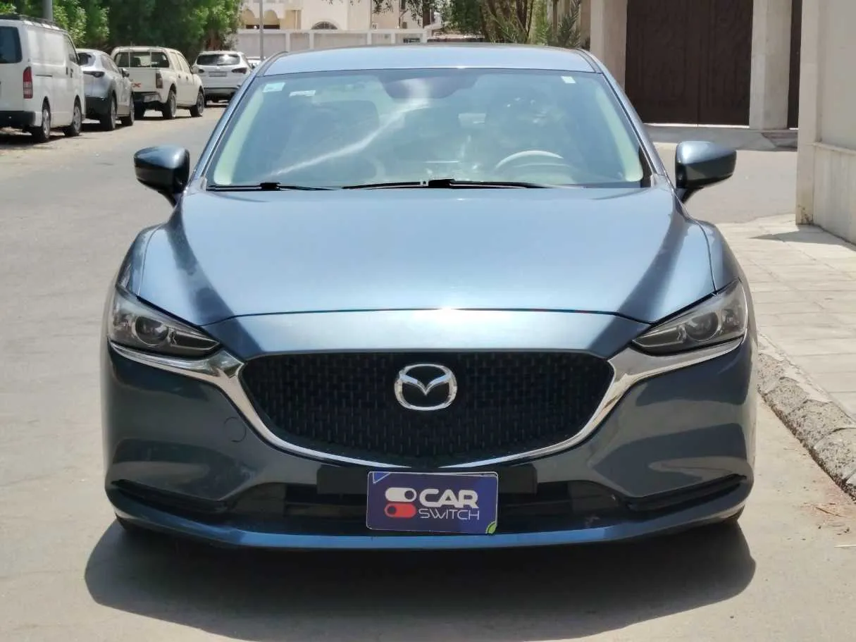 Car image 2