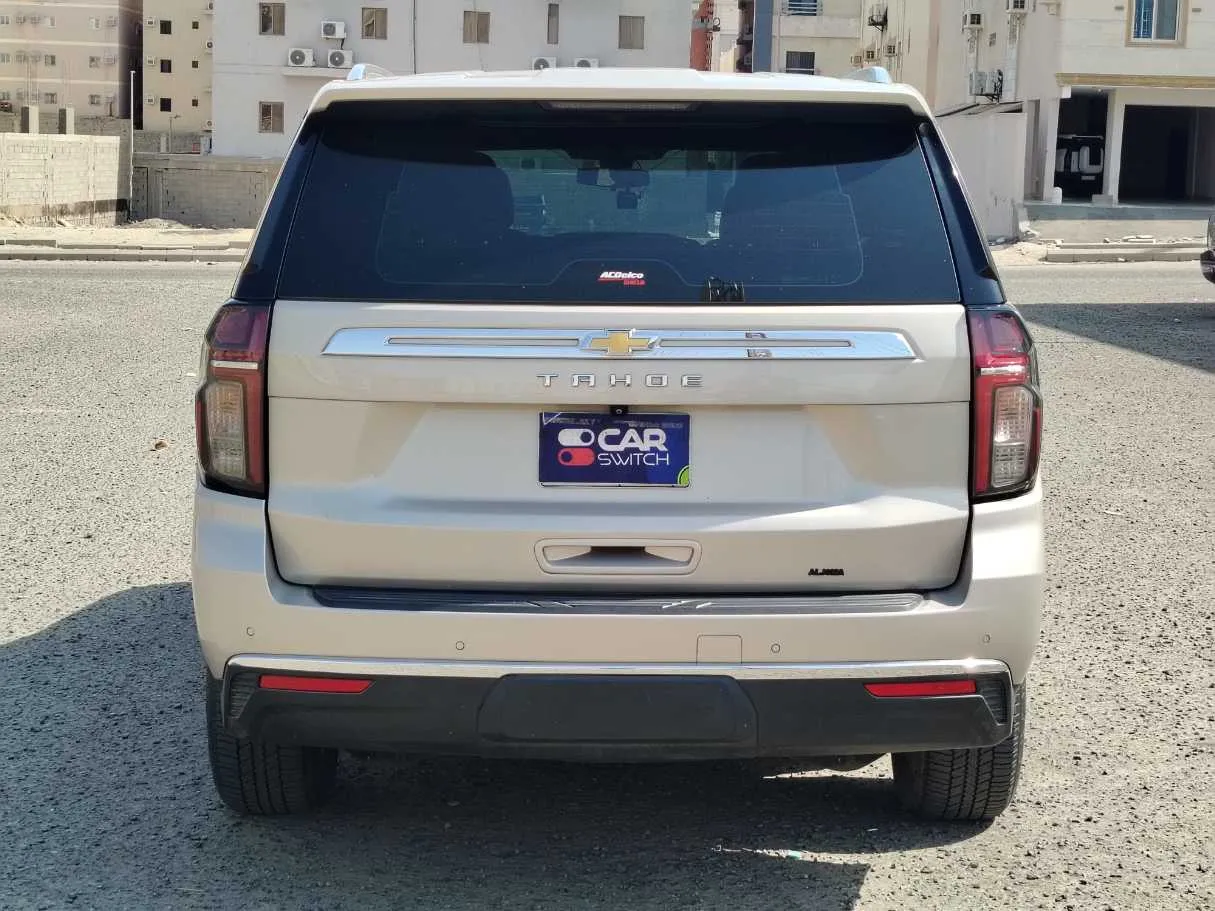 Car image 5