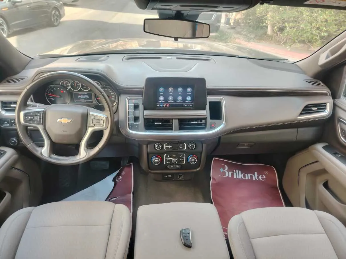 Car image 21