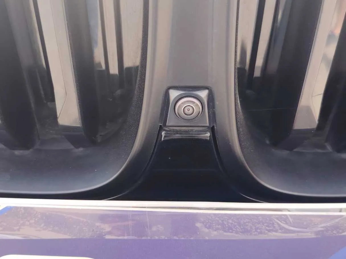 Car image 39