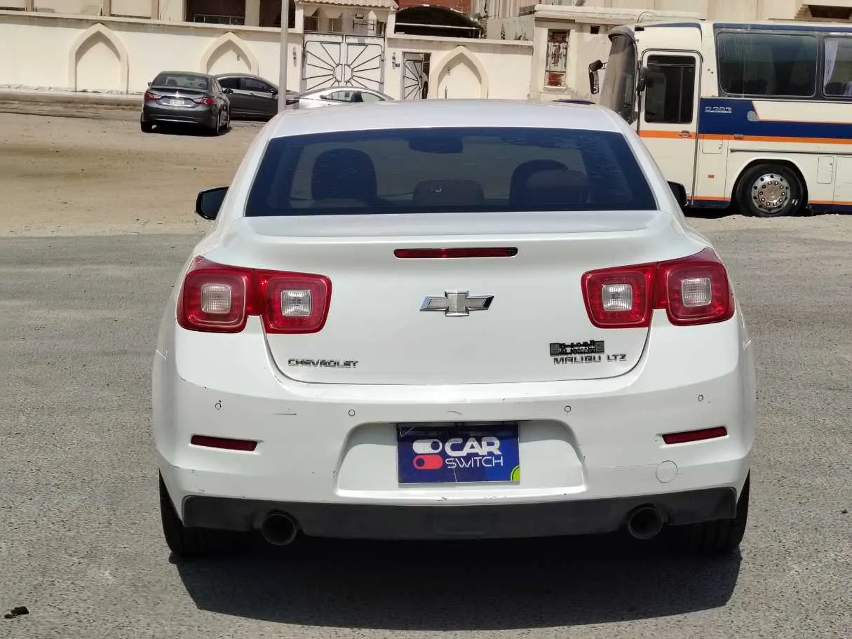 Car image 6