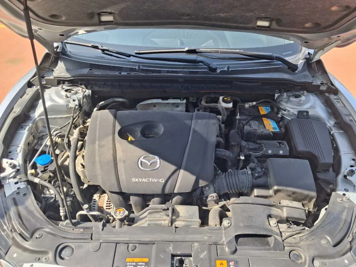 Car image 22