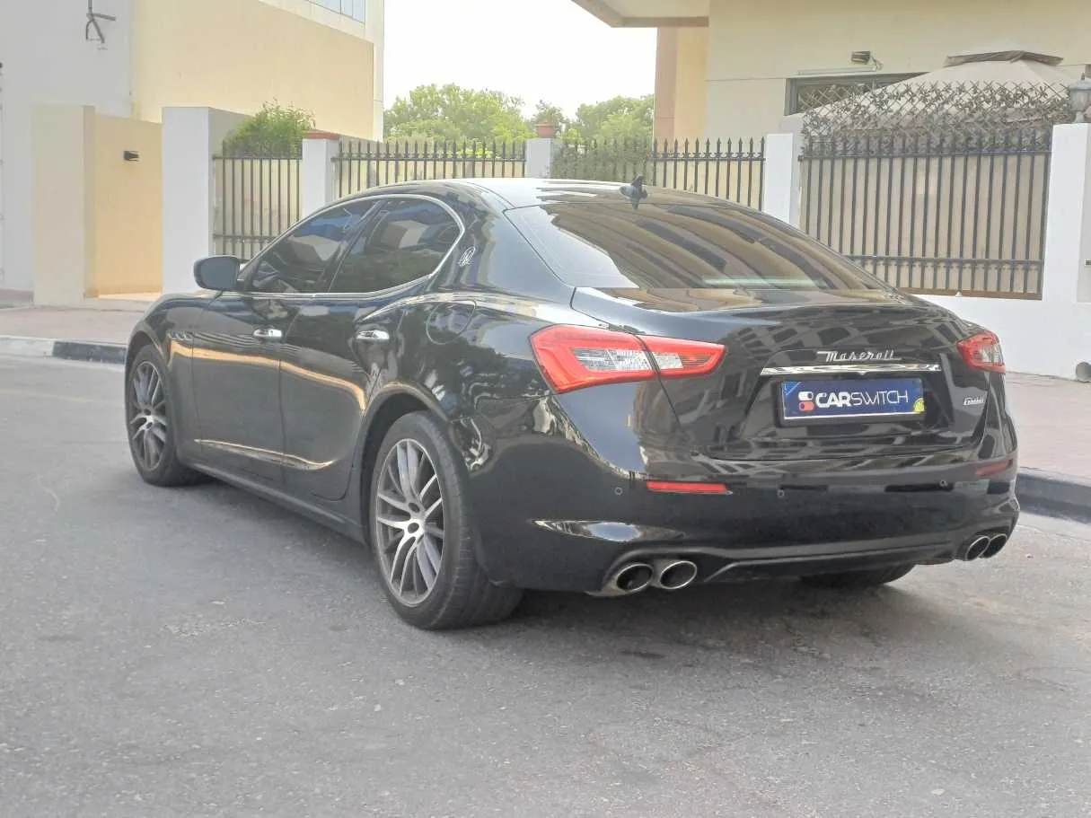 Car image 7