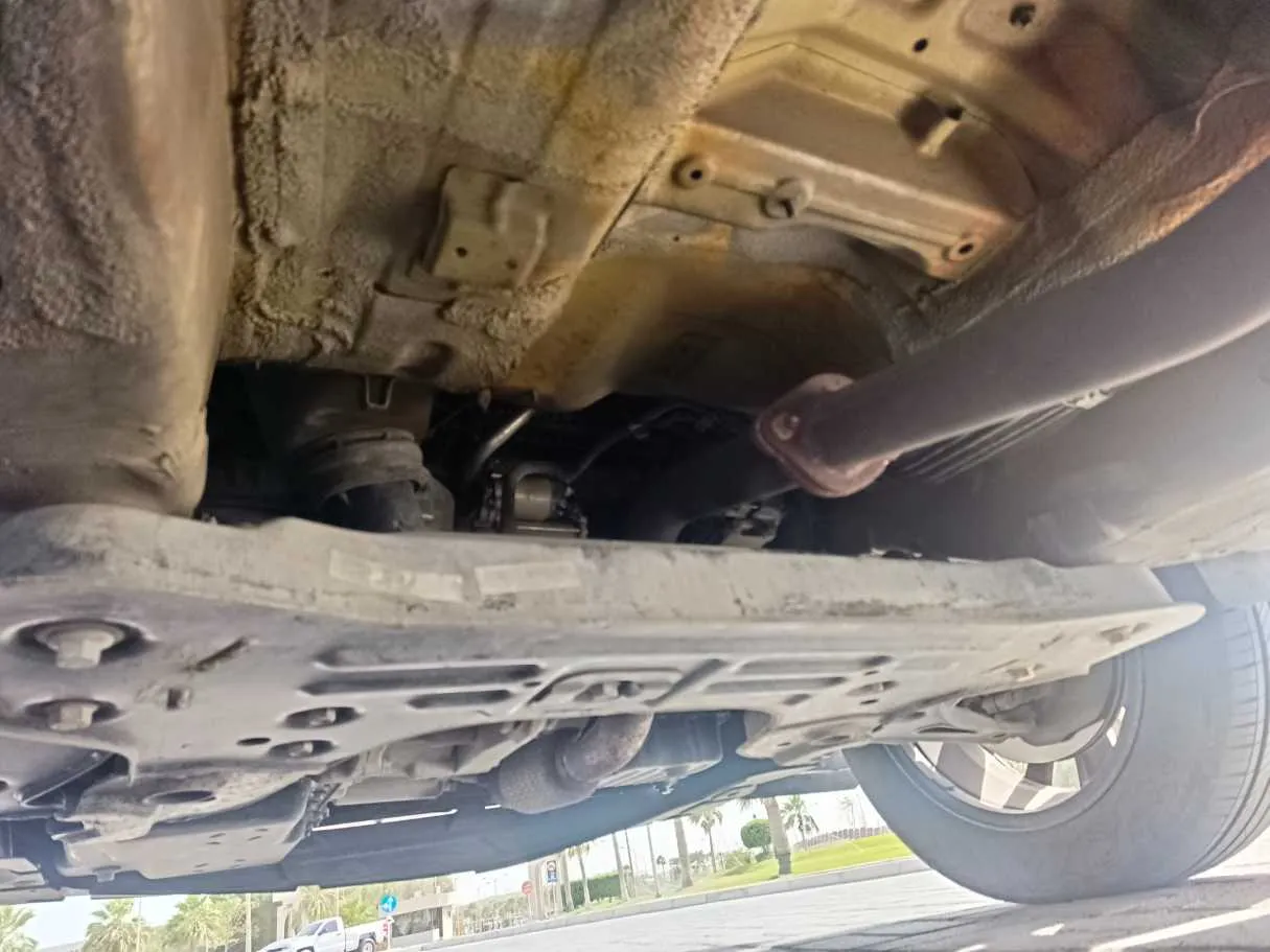 Car image 37