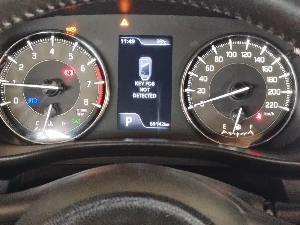 Car image 30