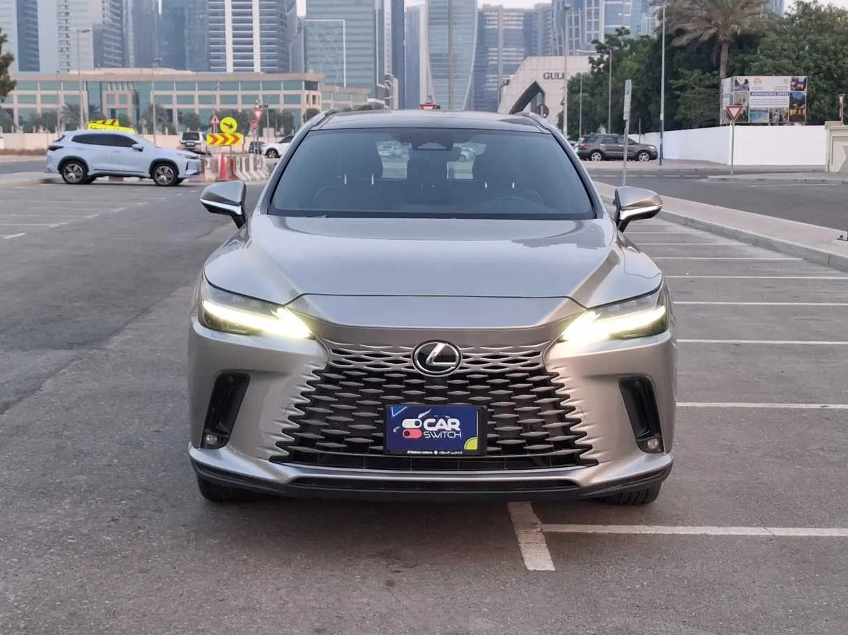 Car image 2