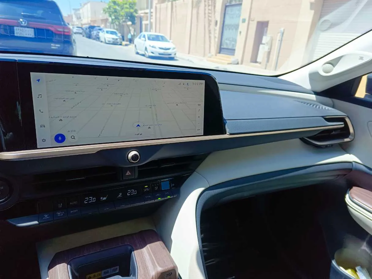 Car image 31
