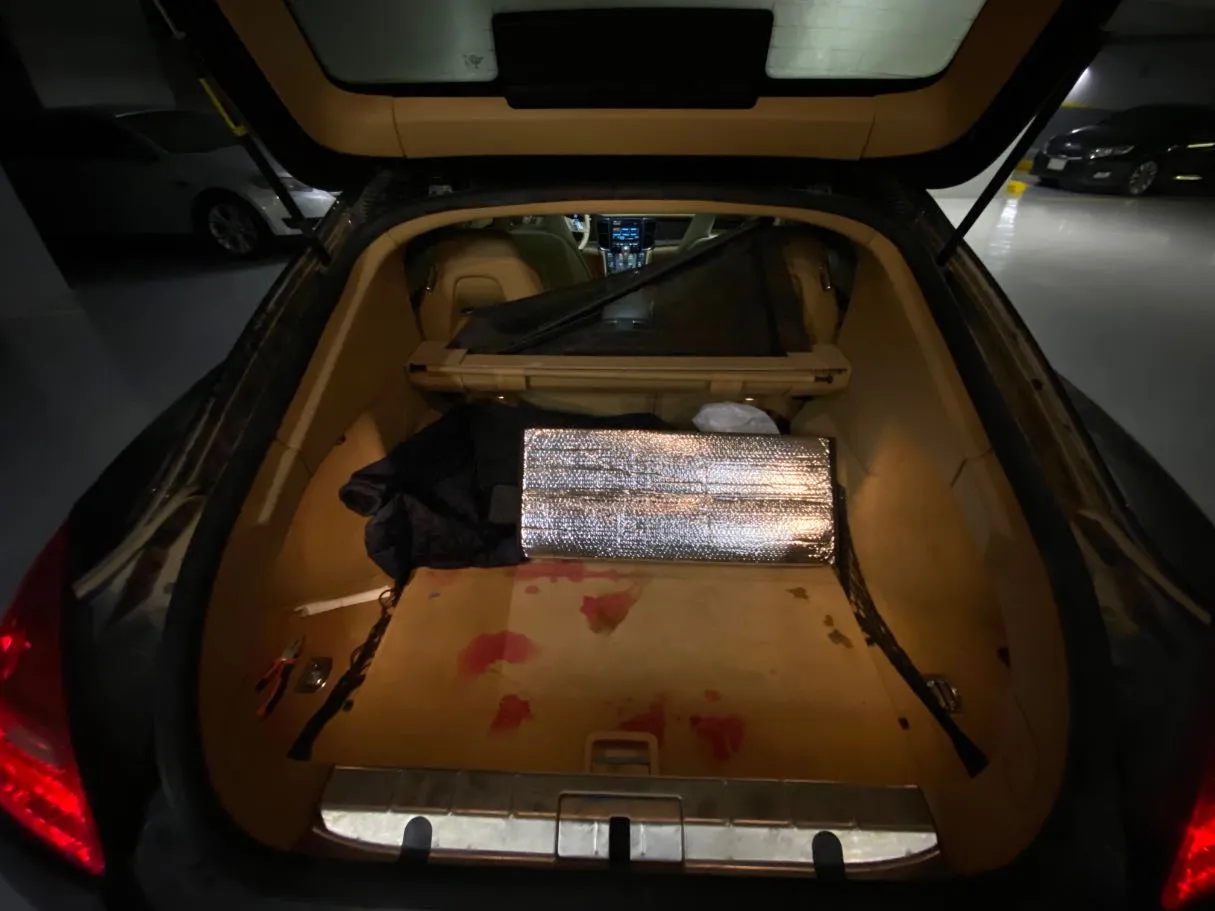 Car image 22