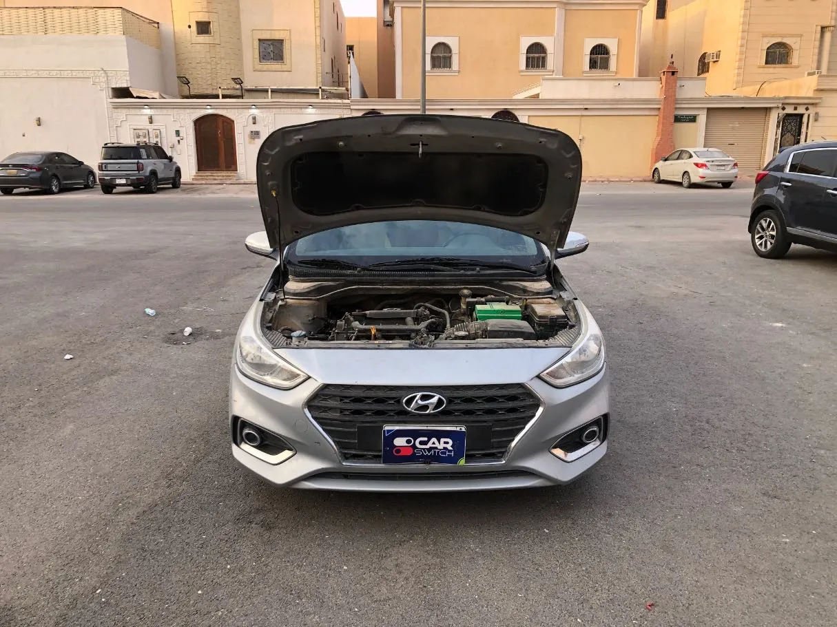 Car image 20