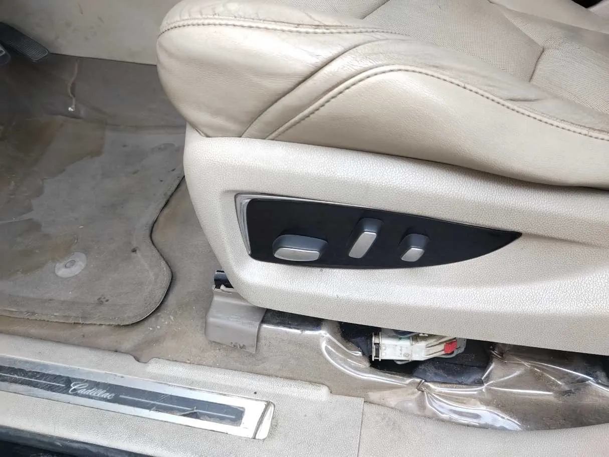 Car image 41