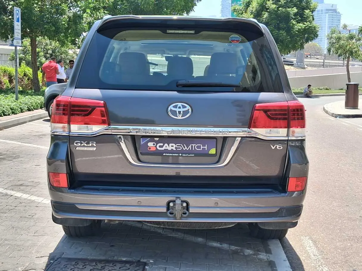 Car image 6