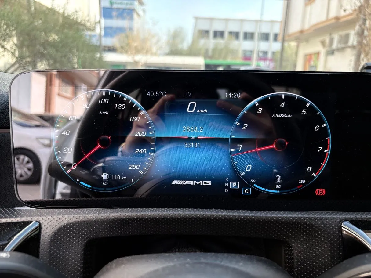 Car image 23