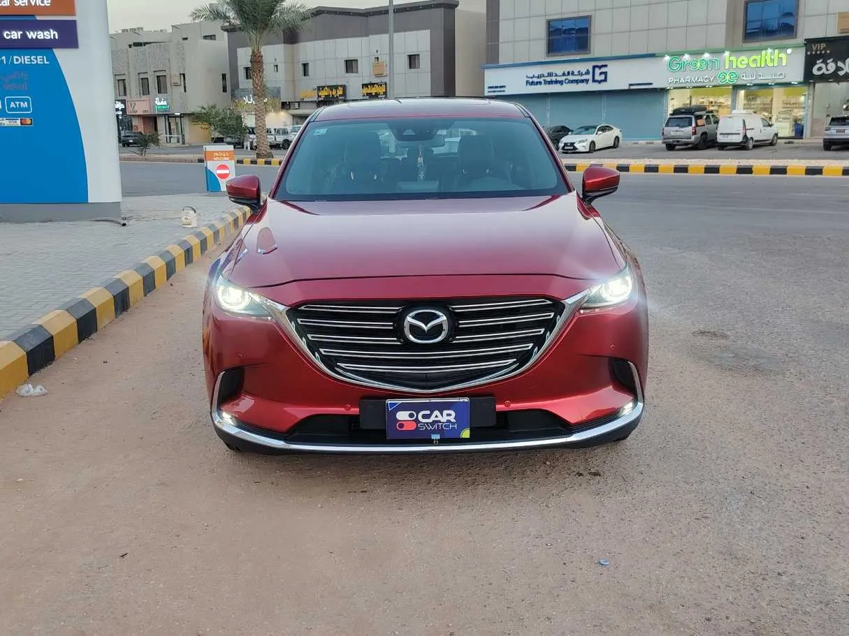 Car image 2
