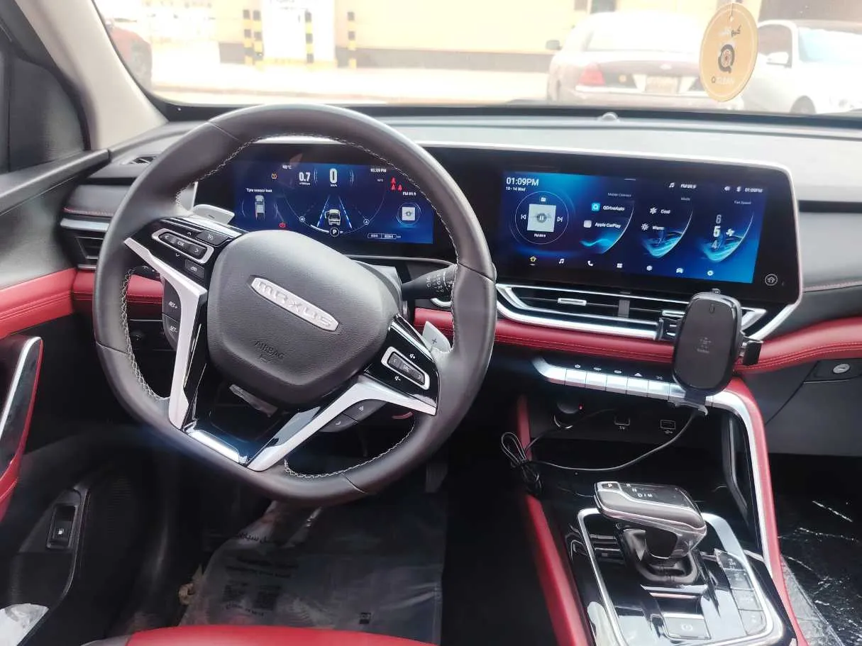 Car image 23