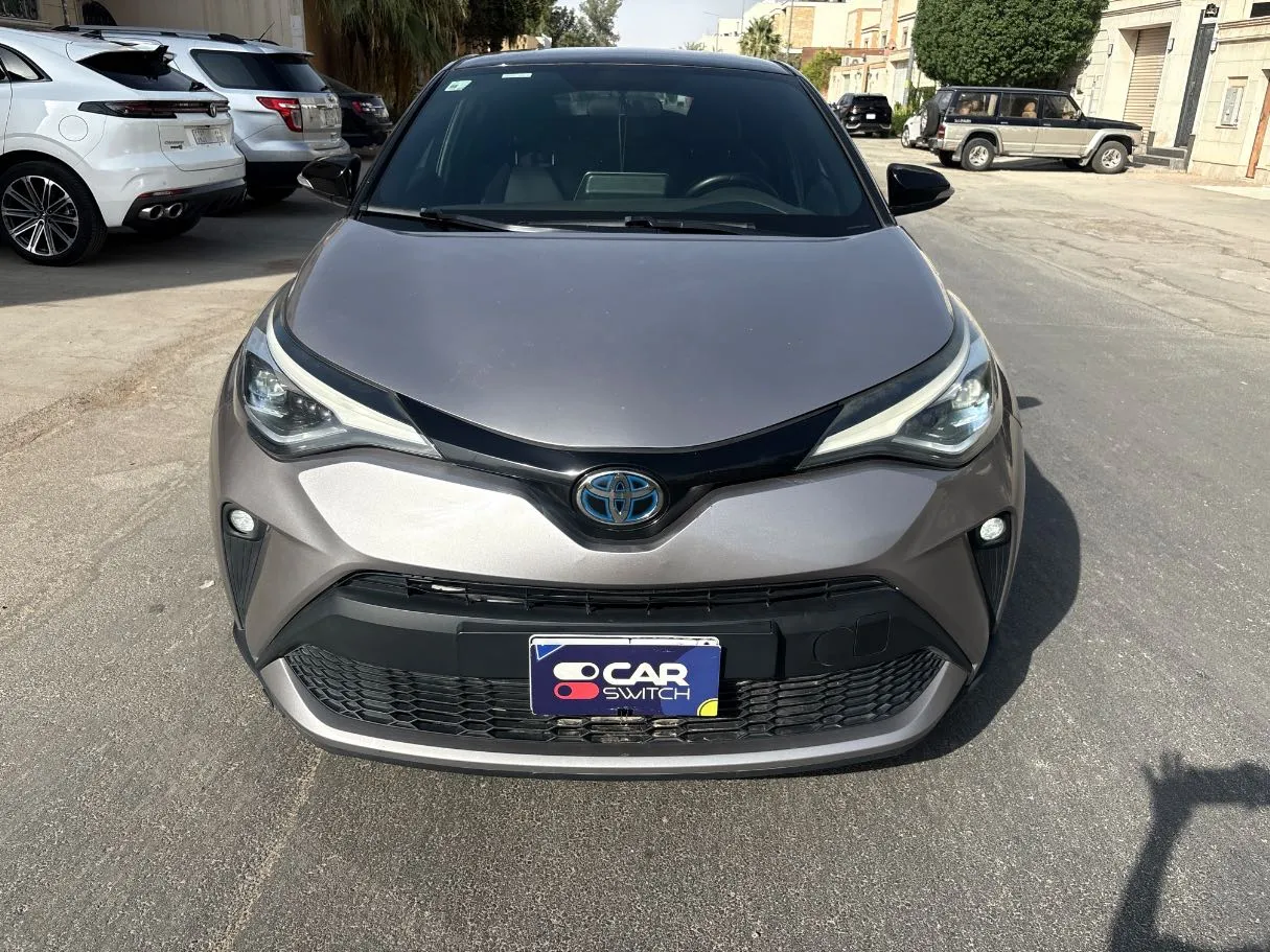 Car image 2