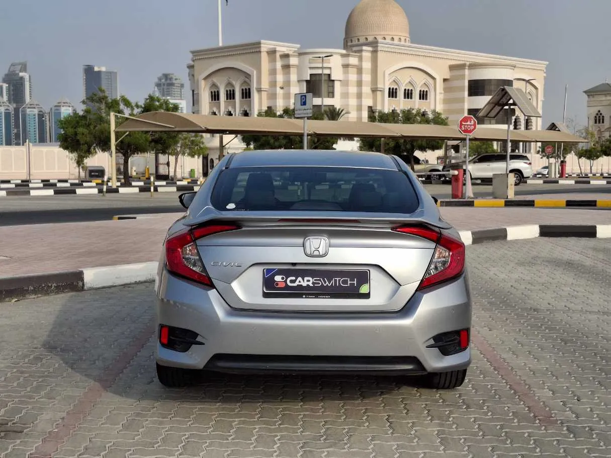 Car image 6