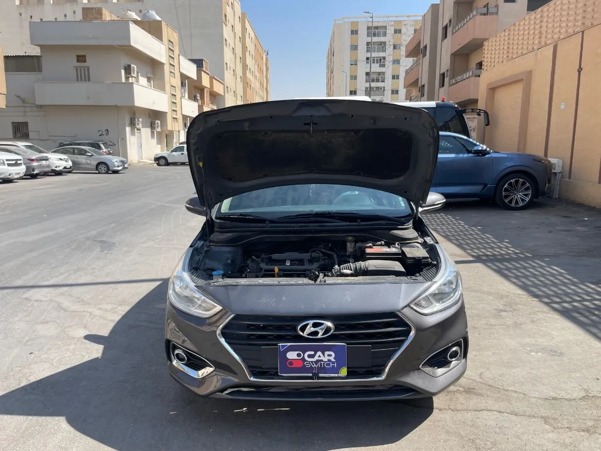 Car image 22