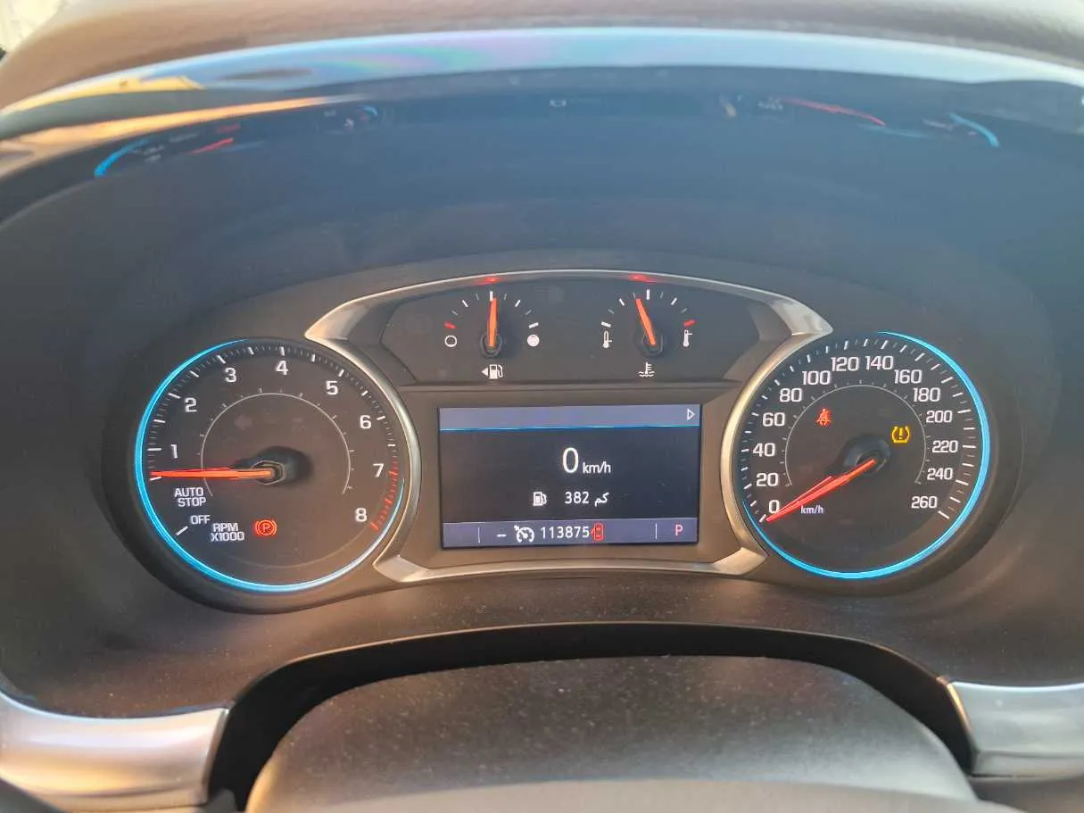 Car image 19