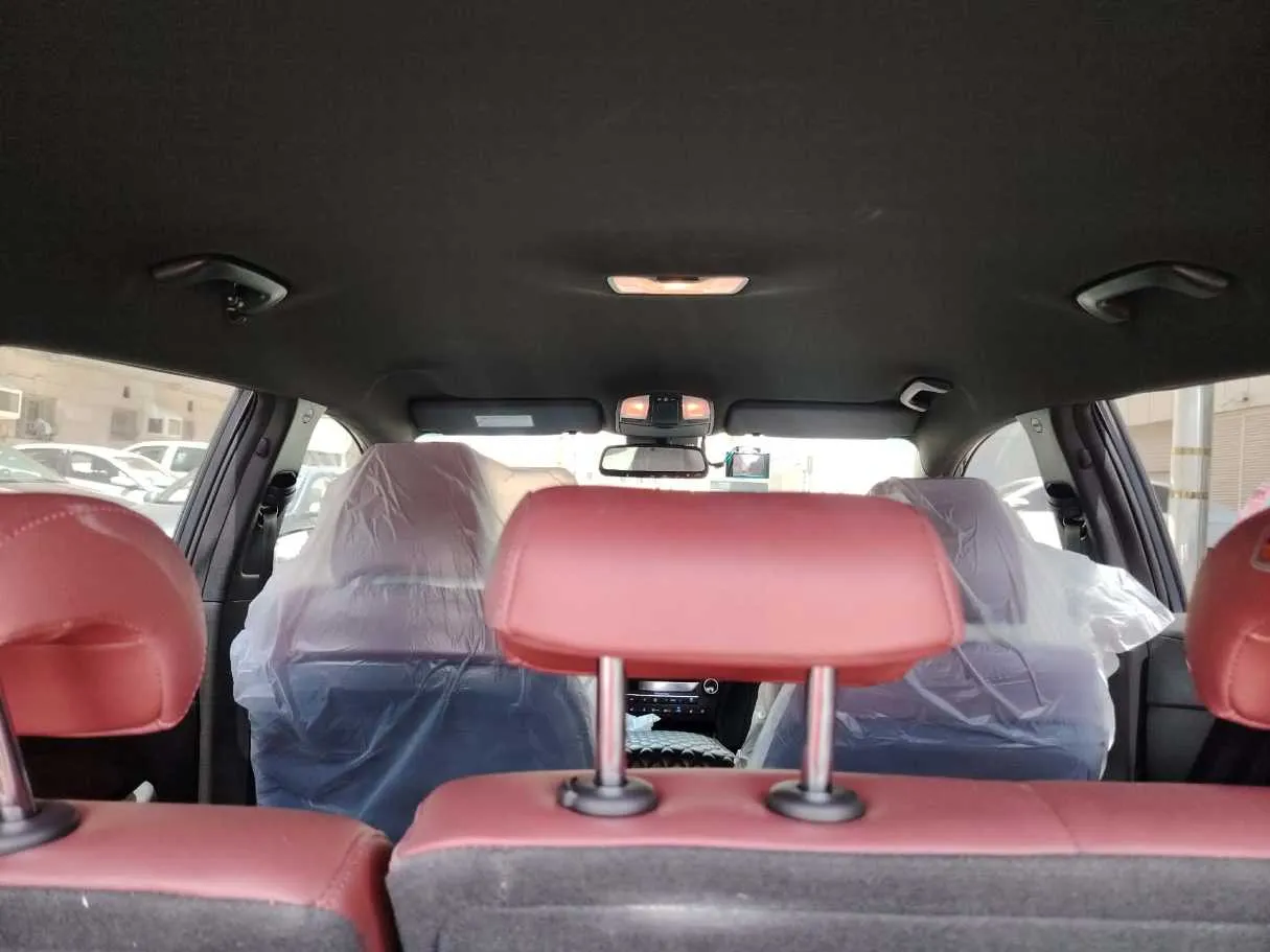 Car image 21