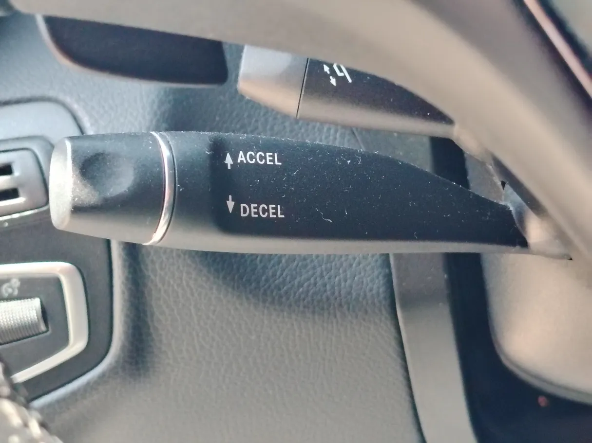 Car image 31