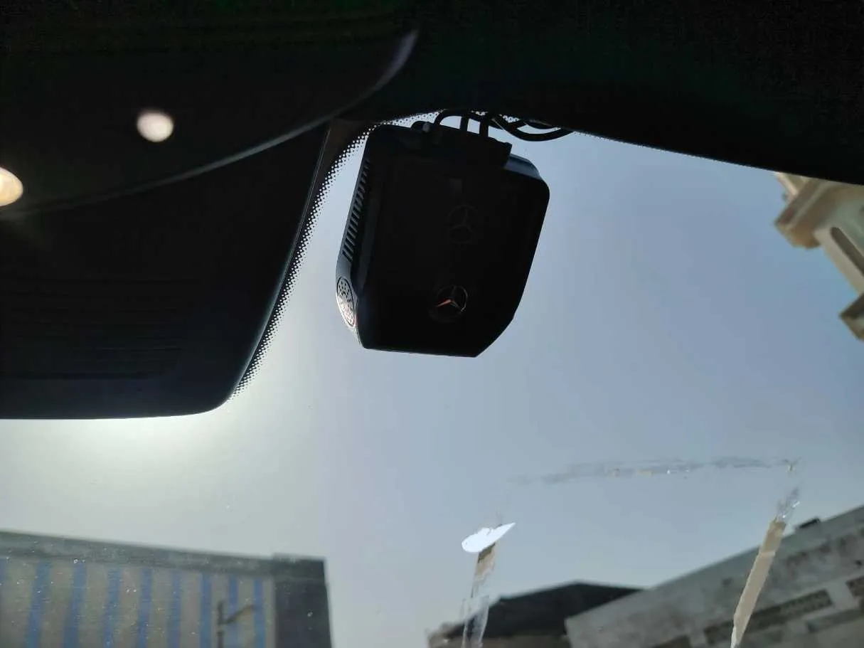 Car image 41