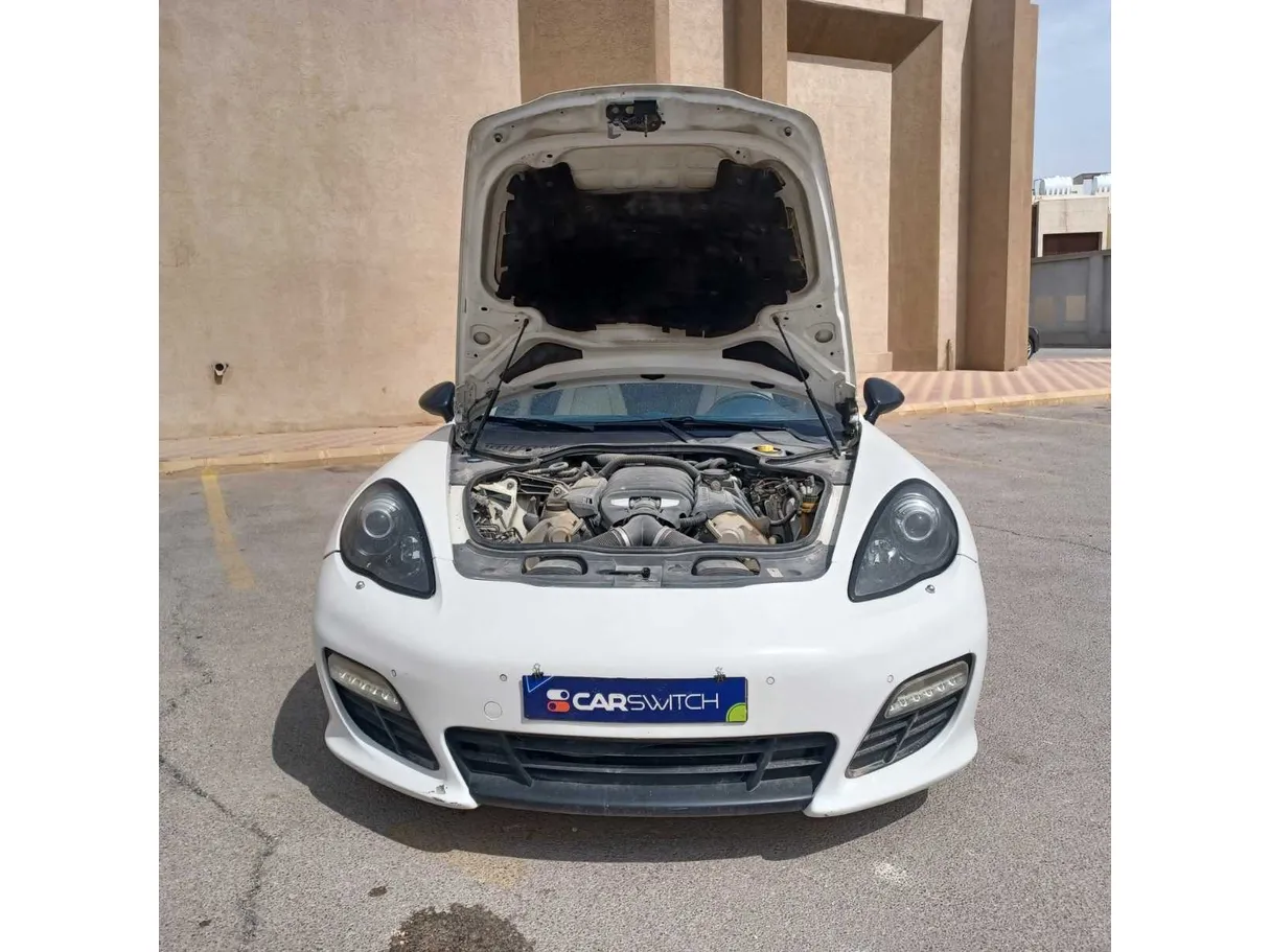 Car image 39